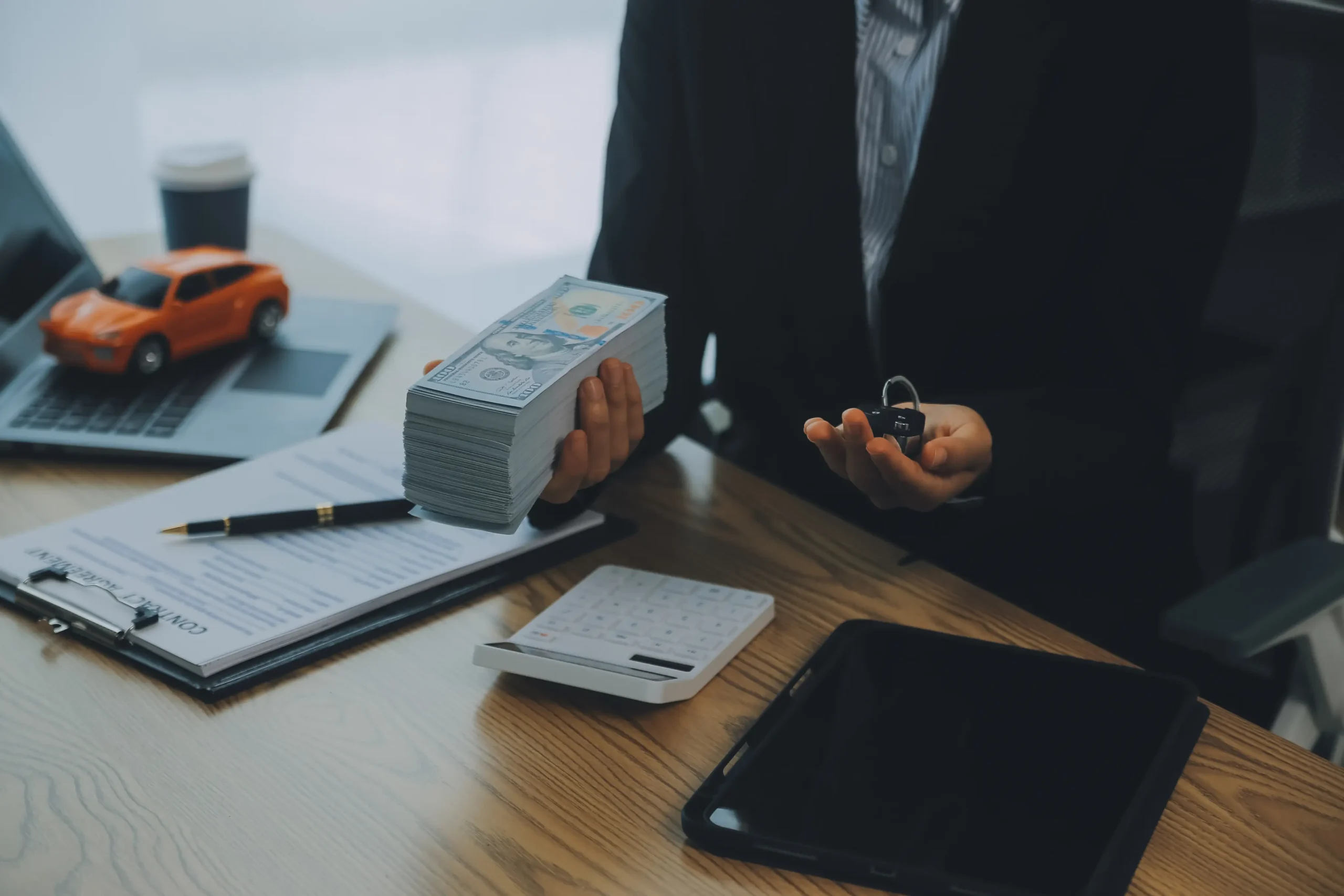 Key factors influencing business insurance costs, including risk, industry, size, and coverage needs